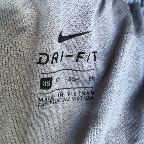 NIKE WMNS RUNNING SHORTS - Picture 7 of 16